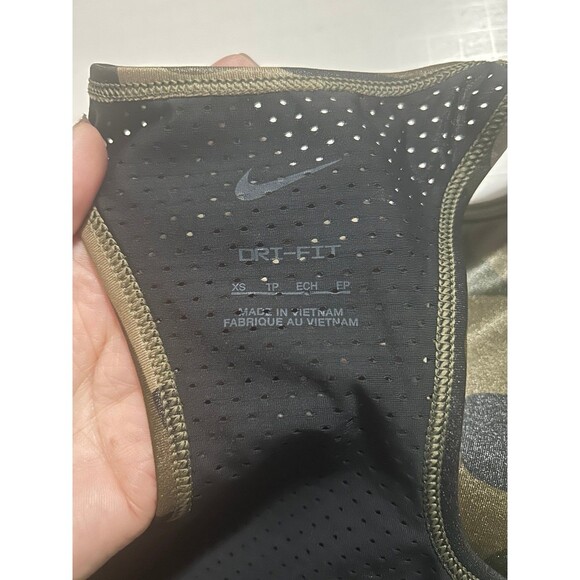 Nike Women's Dri-Fit Sports Bra High-Neck Green Camo Swoosh Logo XS - Picture 6 of 10